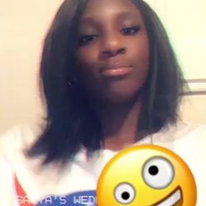 Meet your Posher, Akashya